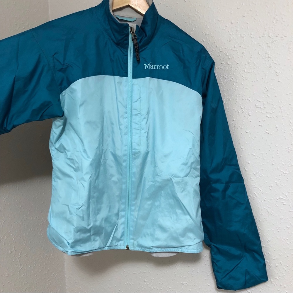 Marmot | Two-Toned Classic Lined Windbreaker 🌬💙